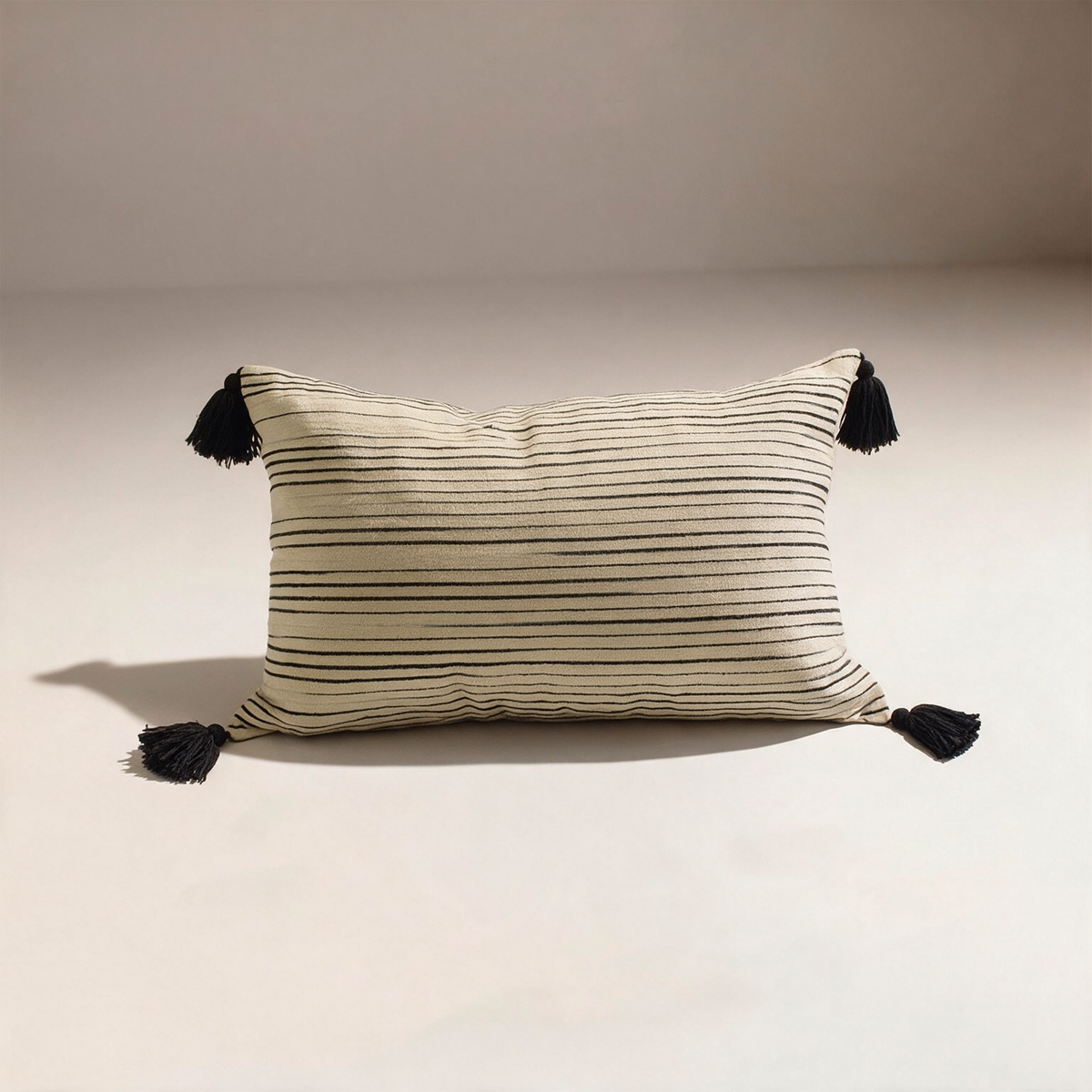 SALE - Cojín Sarage beige