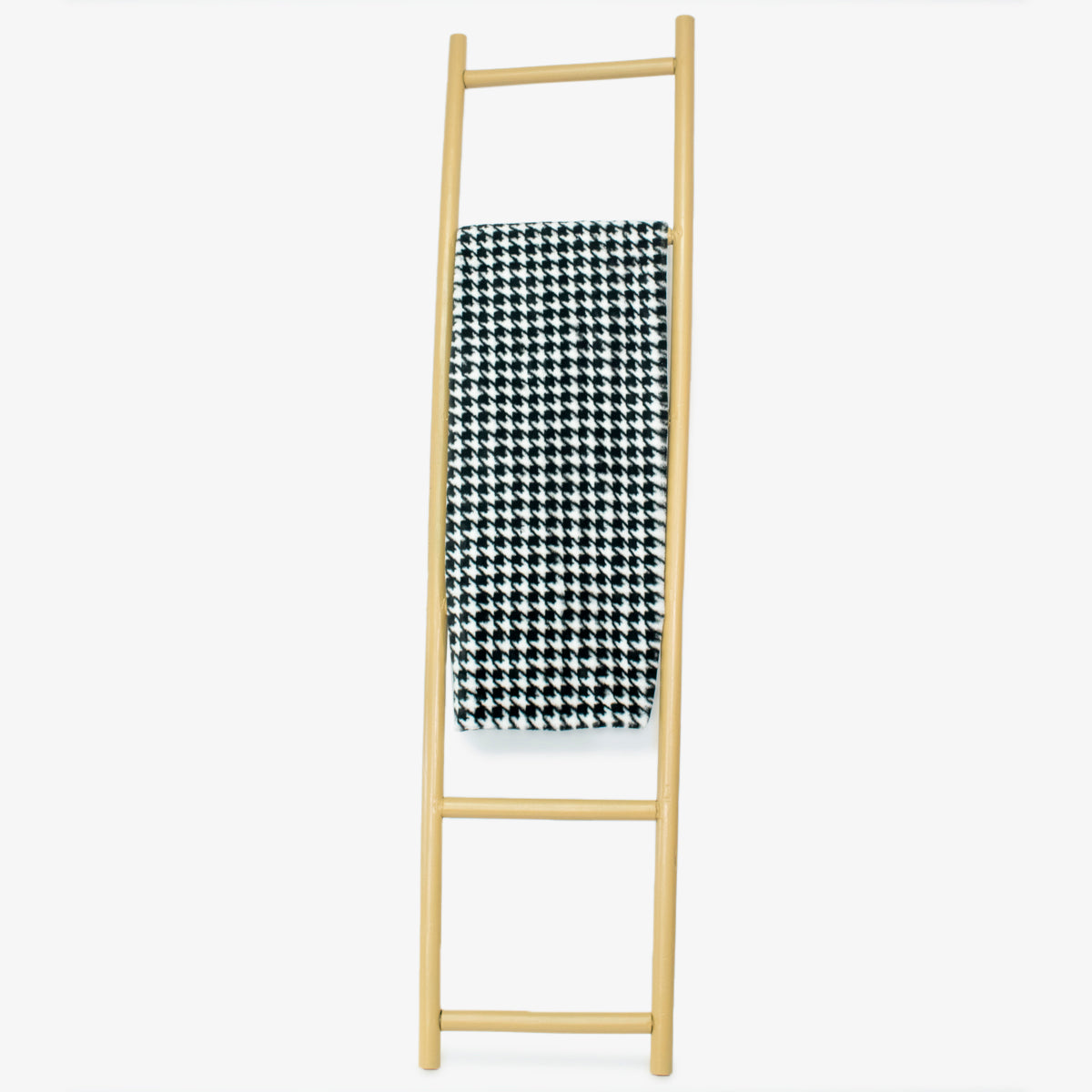 Manta Blacksheep Throw