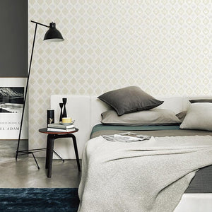 ¡Ideal para cualquier ambiente de interiores! la colección de Papel Colgadura Luxor expresa elegancia, modernidad e irreverencia; la textura del papel realza la apariencia en cada uno de sus diseños, los efectos metalizados y marmolizados generan un estado óptico diferencial.