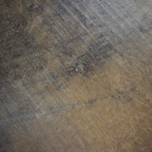 Los pisos en vinilo son una gran alternativa para los interiores. Sus materiales y acabados los hacen resistente y elegantes. Crearas un ambiente agradable con la misma calidez que sientes con la madera natural. Instalación fácil y rápida, colores, laminas, instalación gratis, salar, comedores, habitación, instalación en Bogotá, instalación en barranquilla.