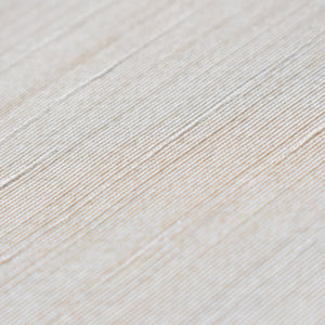 ¡Ideal para espacios confortables para su hogar!, la colección de Papel Colgadura Amarti expresa sobriedad, elegancia y calma, mediante la texturización del papel mezclado con sus diseños minimalistas inspirados en figuras geométricas y gama de colores tierra cálidos.