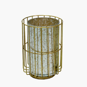 Candelabro dorado con base metálica y vidrio