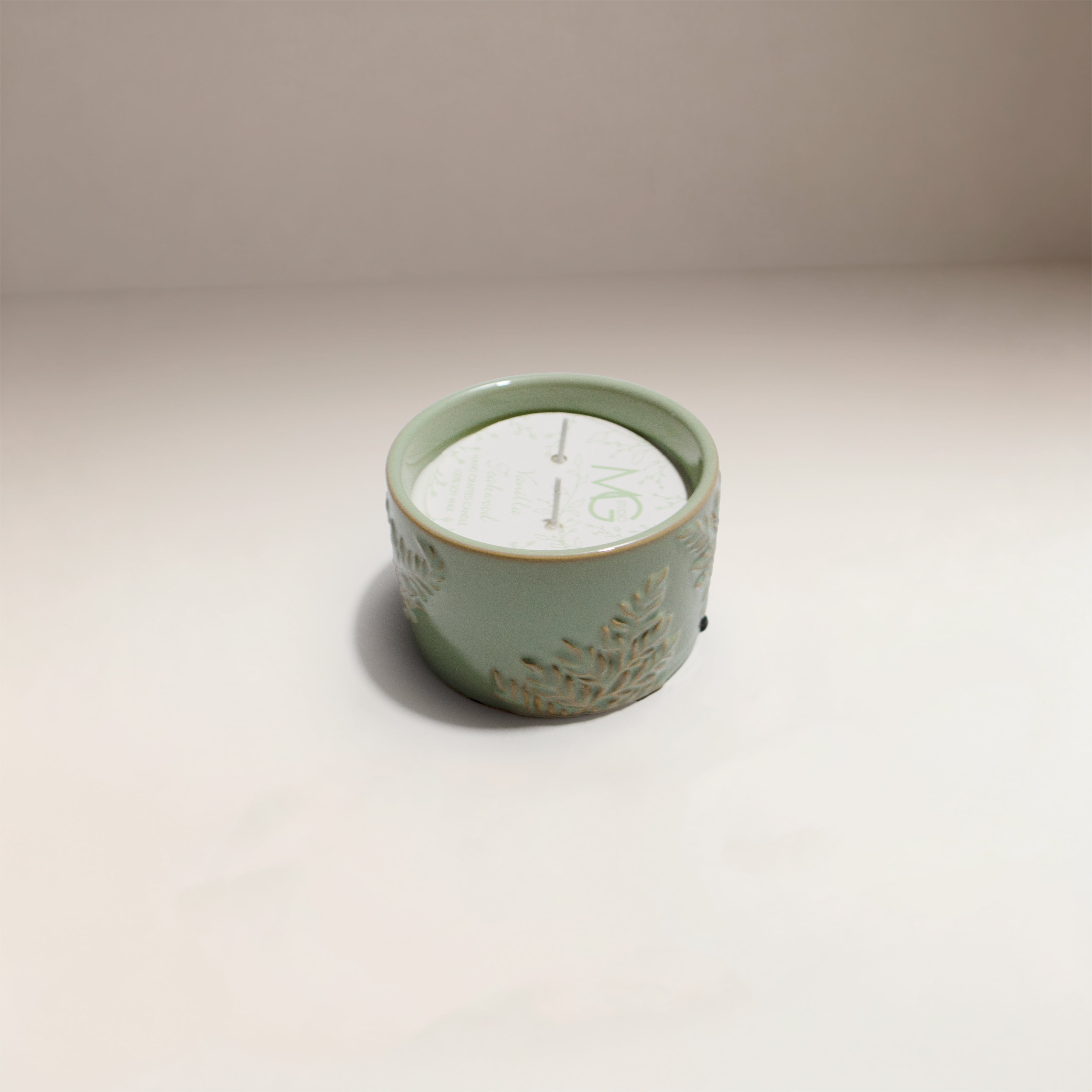 Vela leaf vase candle