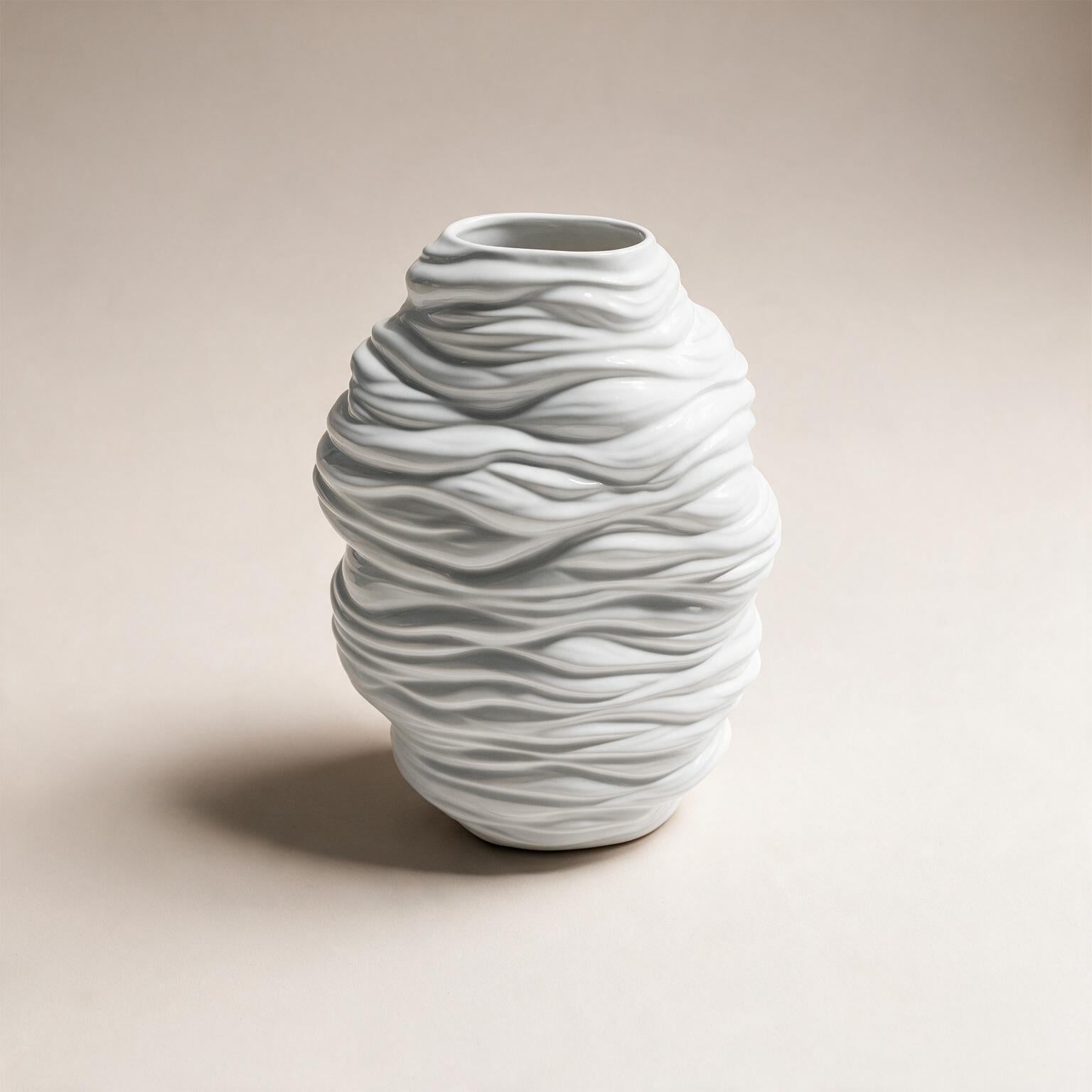 Jarrón Cerámico Decorativo "White Linen"