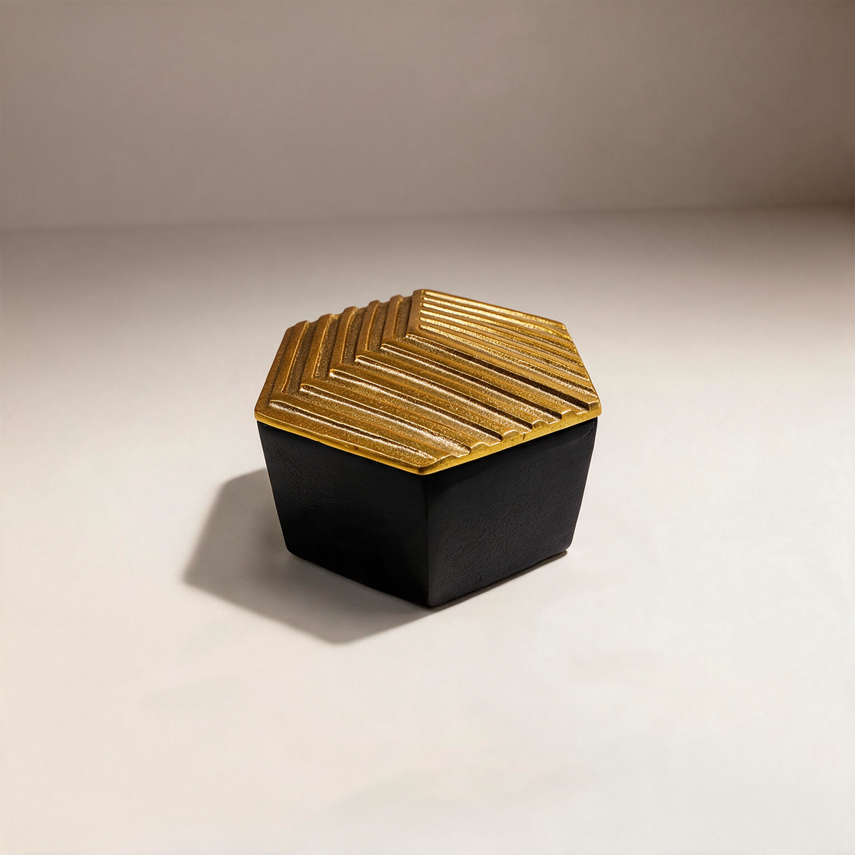 SALE - Cofre Lotus