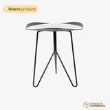 mesa de centro o mesa auxiliar en color negro y blanco 