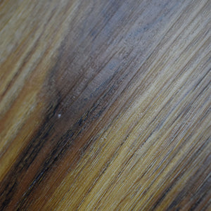 Los pisos en vinilo son una gran alternativa para los interiores. Sus materiales y acabados los hacen resistente y elegantes. Crearas un ambiente agradable con la misma calidez que sientes con la madera natural. Instalación fácil y rápida, colores, laminas, instalación gratis, salar, comedores, habitación, instalación en Bogotá, instalación en barranquilla.