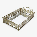 Bandeja ideal para usar en mesas auxiliares o complementar la decoración de la mesa de centro. Por sus colores y diseño es ideal para tus ambientes, solo en Vertihome. 