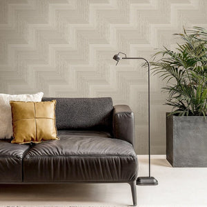 ¡Ideal para espacios confortables para su hogar!, la colección de Papel Colgadura Amarti expresa sobriedad, elegancia y calma, mediante la texturización del papel mezclado con sus diseños minimalistas inspirados en figuras geométricas y gama de colores tierra cálidos.