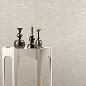 ¡Ideal para espacios confortables para su hogar!, la colección de Papel Colgadura Amarti expresa sobriedad, elegancia y calma, mediante la texturización del papel mezclado con sus diseños minimalistas inspirados en figuras geométricas y gama de colores tierra cálidos.