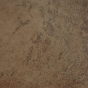 Los pisos PVC STONE de Vertihome compuestos principalmente por piedra caliza natural con cloruro de polivinilo con alta resistencia a la humedad y a temperaturas elevadas en el medio ambiente, golpes, manchas, es de tipo laminado sintético para uso comercial de tráfico intenso