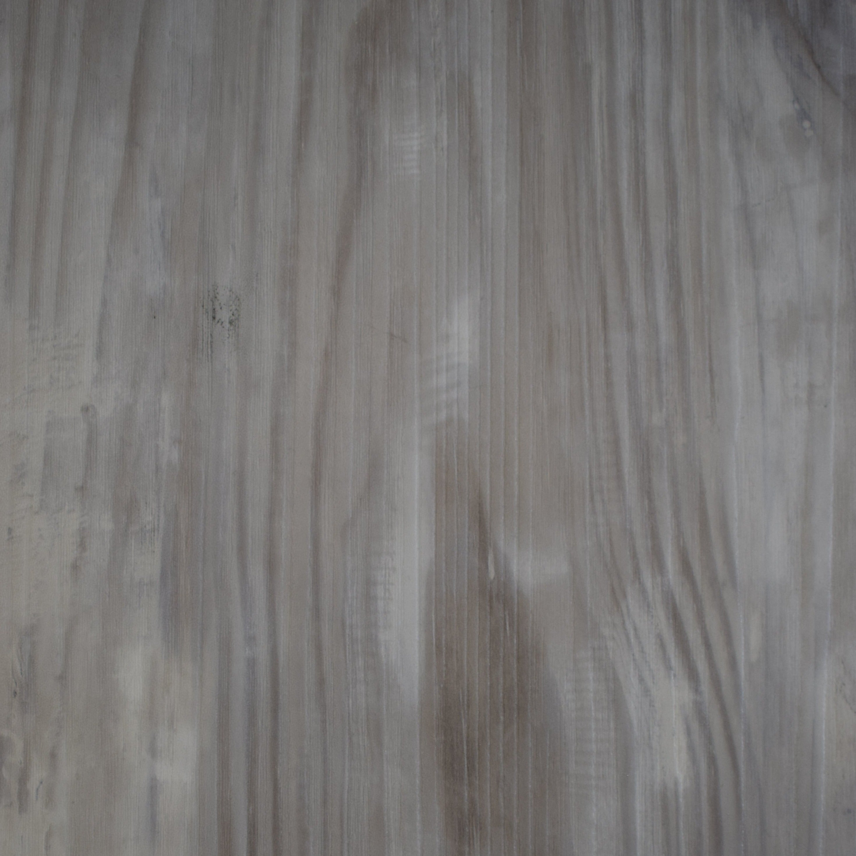 Los pisos en vinilo son una gran alternativa para los interiores. Sus materiales y acabados los hacen resistente y elegantes. Crearas un ambiente agradable con la misma calidez que sientes con la madera natural. Instalación fácil y rápida, colores, laminas, instalación gratis, salar, comedores, habitación, instalación en Bogotá, instalación en barranquilla.