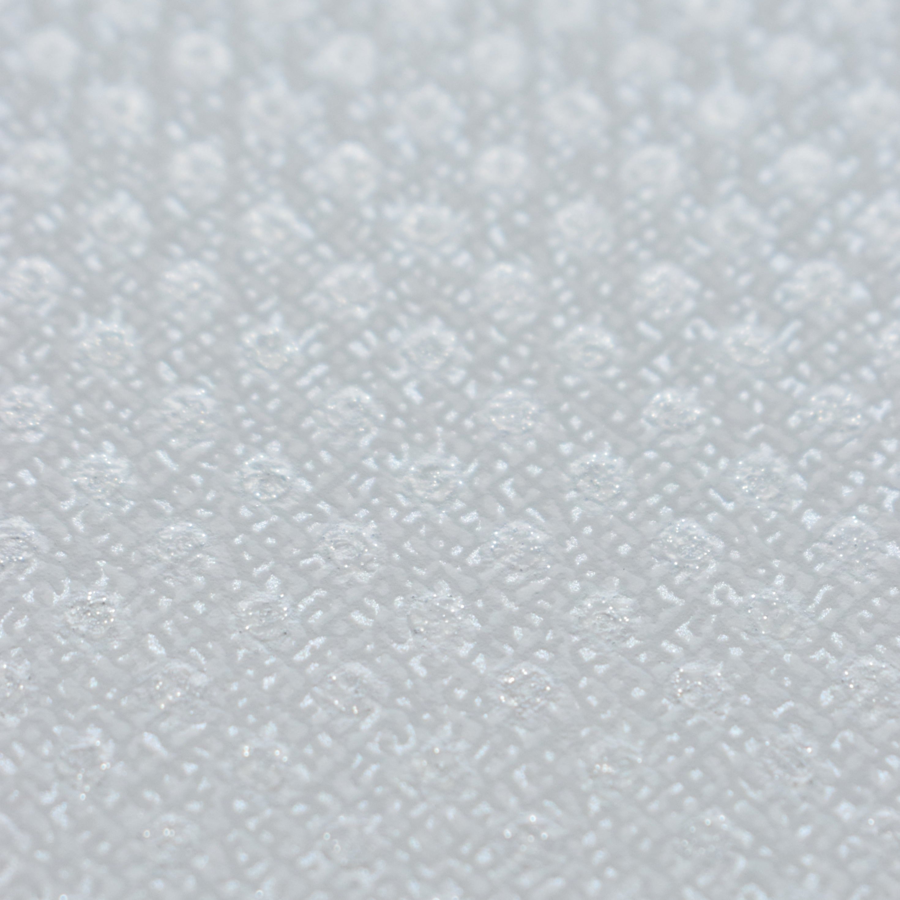 ¡Ideal para espacios confortables para su hogar!, la colección de Papel Colgadura Amarti expresa sobriedad, elegancia y calma, mediante la texturización del papel mezclado con sus diseños minimalistas inspirados en figuras geométricas y gama de colores tierra cálidos.