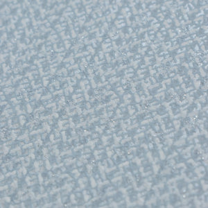 ¡Ideal para espacios confortables para su hogar!, la colección de Papel Colgadura Amarti expresa sobriedad, elegancia y calma, mediante la texturización del papel mezclado con sus diseños minimalistas inspirados en figuras geométricas y gama de colores tierra cálidos.