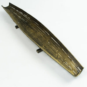 Bandeja ideal para usar en mesas auxiliares o complementar la decoración de la mesa de centro. Por sus colores y diseño es ideal para tus ambientes, solo en Vertihome. 