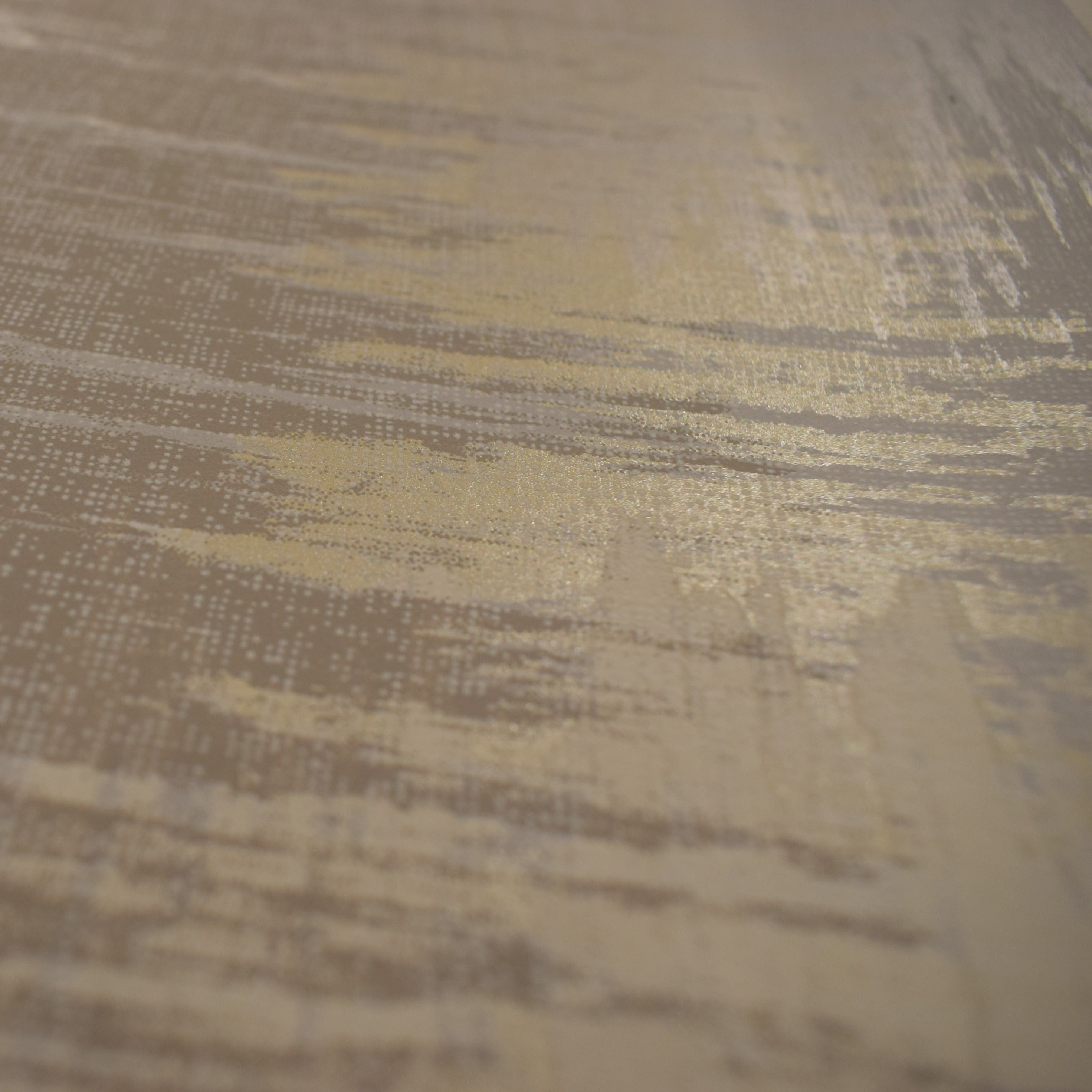 ¡Ideal para cualquier ambiente de interiores! la colección de Papel Colgadura Luxor expresa elegancia, modernidad e irreverencia; la textura del papel realza la apariencia en cada uno de sus diseños, los efectos metalizados y marmolizados generan un estado  óptico diferencial.