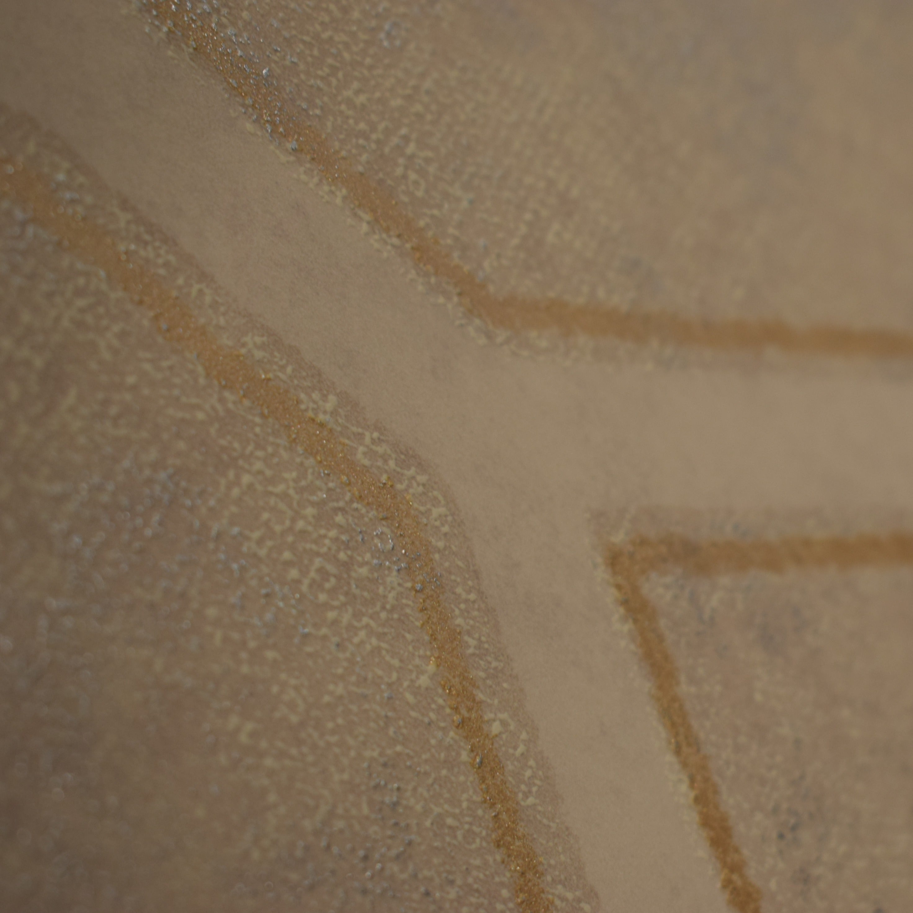 ¡Ideal para cualquier ambiente de interiores! la colección de Papel Colgadura Luxor expresa elegancia, modernidad e irreverencia; la textura del papel realza la apariencia en cada uno de sus diseños, los efectos metalizados y marmolizados generan un estado  óptico diferencial.