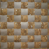 papel de colgadura corcho tonos café y gris con patrón de cuadros irregulares textura natural vertihome
