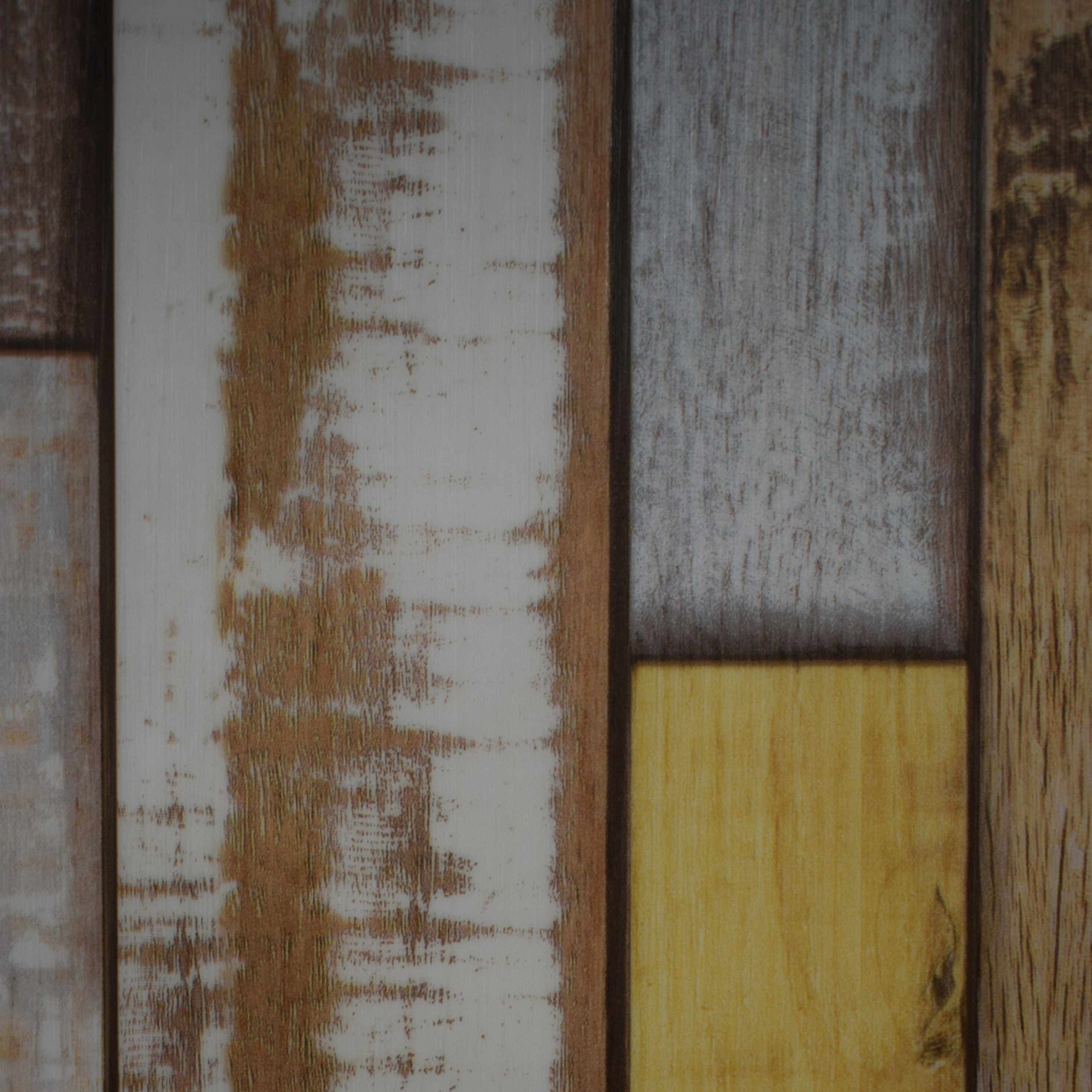 Piso vinílico PVC color café con textura tipo madera